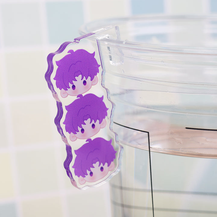 Acrylic cover cup hanger
