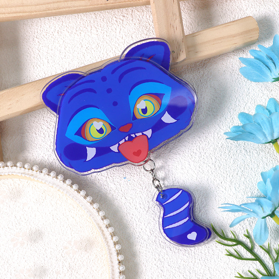 Custom acrylic keychain(movable and luminous)