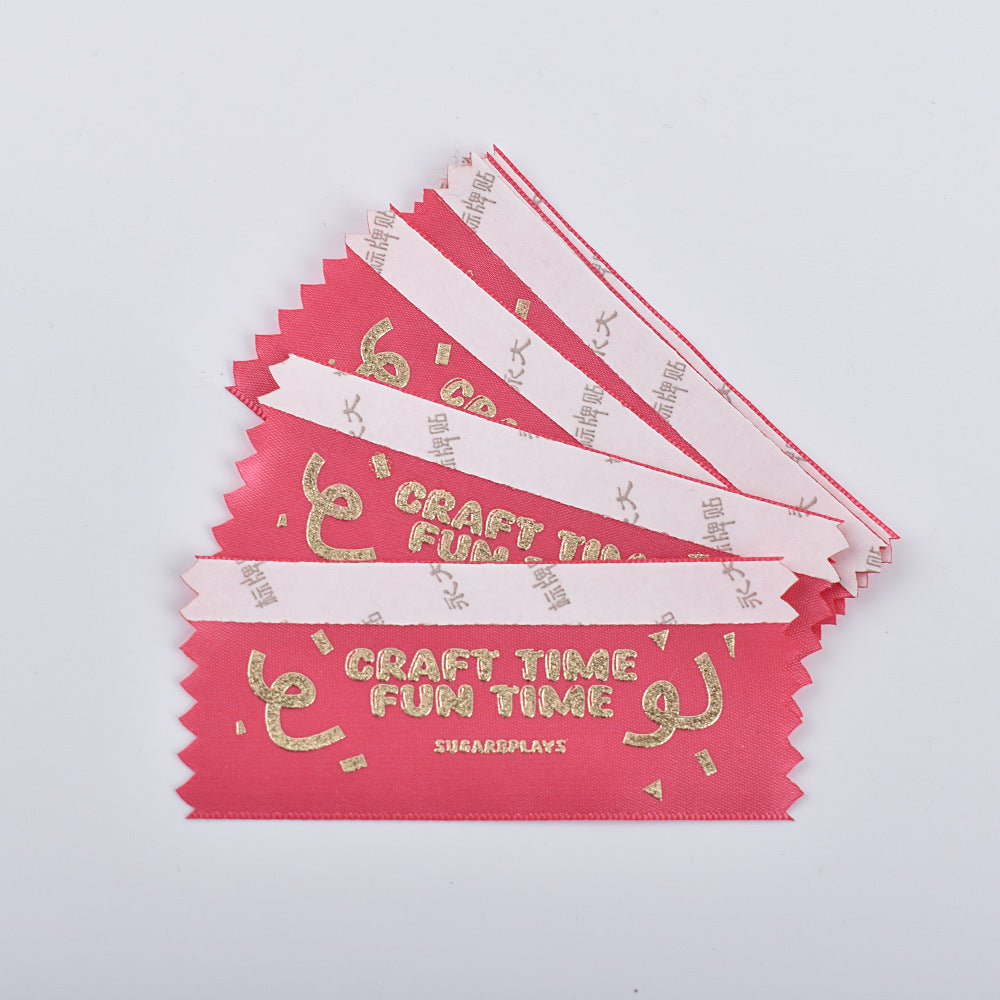 Custom badge ribbon