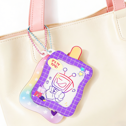 Custom Pull-Reveal Color keychain