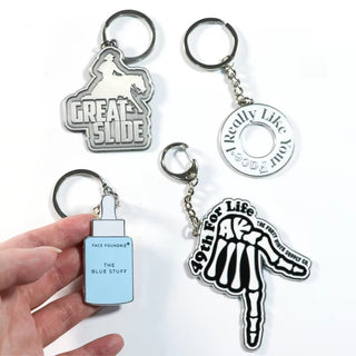 Metal hollow out enamel keychain