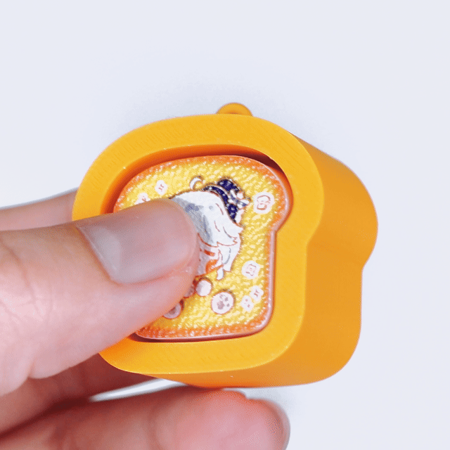 Custom Toast/Cup clicker Fidget keychain